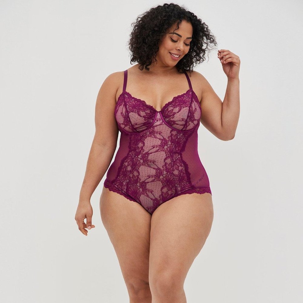 Torrid Unlined Underwire Bodysuit - Dot Lace Purple NWOT